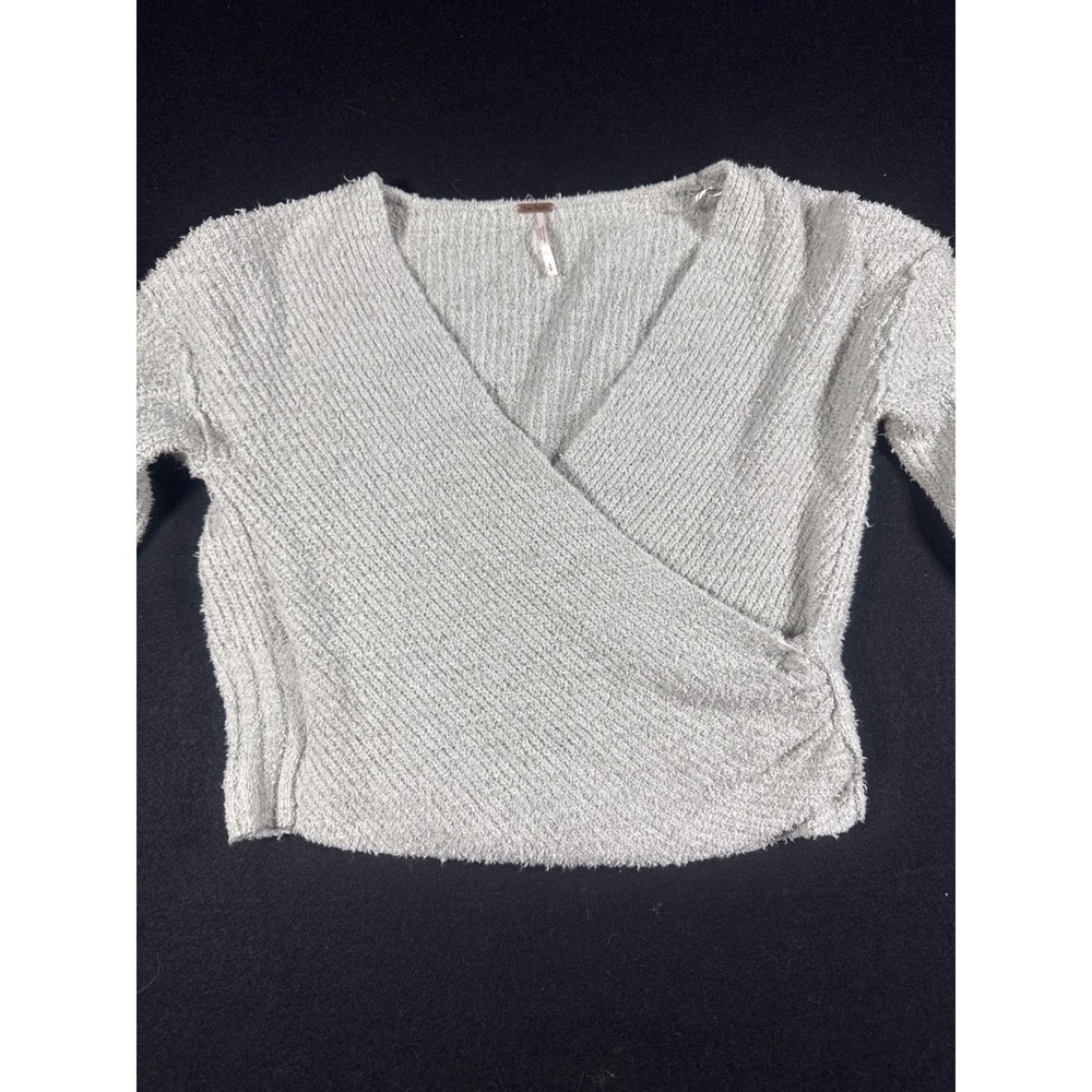 Free People Womens Grey Bouclé Knit Wrap Surplice V-Neck Cropped Sweater Small